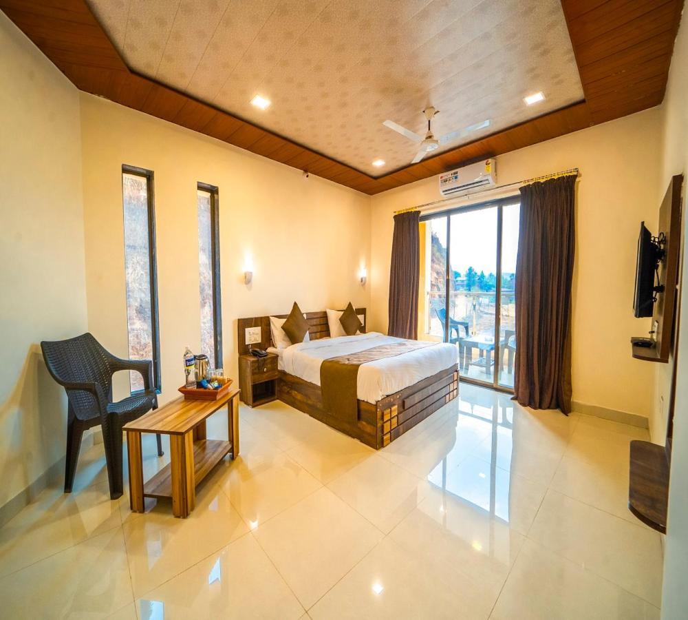 Vrindavan Resort Mahabaleshwar Exterior photo